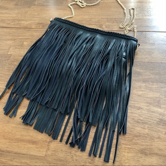 Black Fringe Hand Bag with removable gold chain - Picture 3 of 10